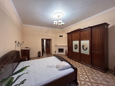 Rent an apartment, Austrian, Vitovskogo-D-vul, 5, Lviv, Galickiy district, id 4972924