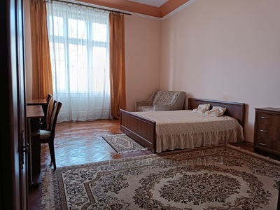 Rent an apartment, Polish, Mickevicha-A-pl, Lviv, Galickiy district, id 4846672