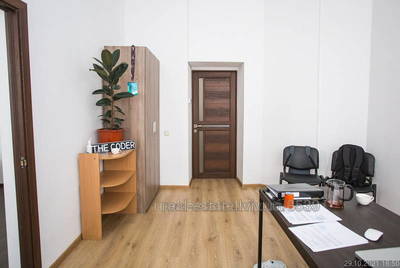 Commercial real estate for sale, Non-residential premises, Khmelnickogo-B-vul, Lviv, Shevchenkivskiy district, id 4630839