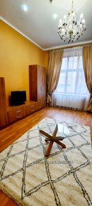 Rent an apartment, Austrian luxury, Konovalcya-Ye-vul, Lviv, Frankivskiy district, id 5004487