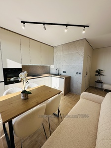 Buy an apartment, Schirecka-vul, 30, Lviv, Frankivskiy district, id 5058739