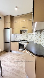 Rent an apartment, Stalinka, Shevchenka-T-vul, Lviv, Shevchenkivskiy district, id 4707977