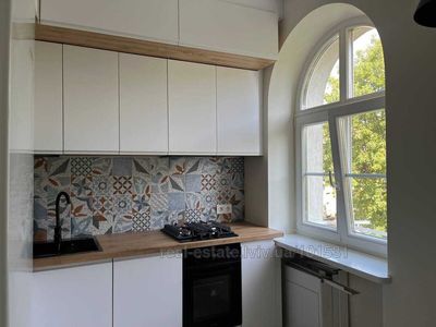 Rent an apartment, Austrian, Striyska-vul, 54, Lviv, Frankivskiy district, id 4881463