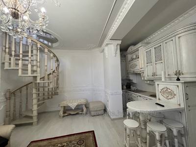 Buy an apartment, Building of the old city, Svobodi-prosp, Lviv, Galickiy district, id 4689112