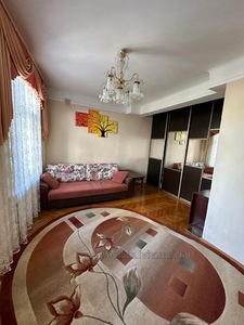 Rent an apartment, Stalinka, Chornovola-V-prosp, Lviv, Galickiy district, id 4700277