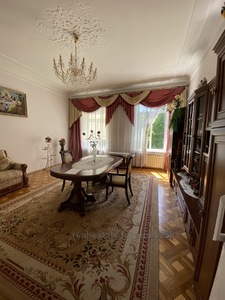 Buy an apartment, Austrian luxury, Rilyeyeva-K-vul, Lviv, Galickiy district, id 4728903