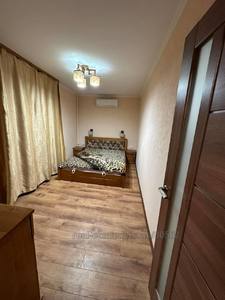 Rent an apartment, Lipova-Aleya-vul, Lviv, Galickiy district, id 4422549
