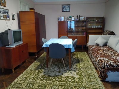 Rent an apartment, Mansion, Prylutska-Street, Bryukhovichi, Lvivska_miskrada district, id 5001486