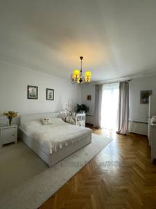 Buy an apartment, Kiyivska-vul, Lviv, Frankivskiy district, id 4651977
