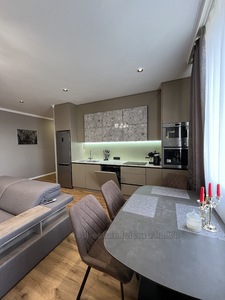 Rent an apartment, Karpincya-I-vul, Lviv, Frankivskiy district, id 4697193