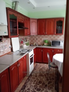 Rent an apartment, Mansion, Ugorska-vul, Lviv, Sikhivskiy district, id 5110025