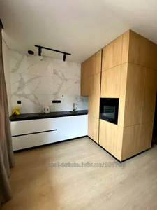 Rent an apartment, Chornovola-V-prosp, Lviv, Shevchenkivskiy district, id 5040081