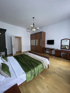 Rent an apartment, Austrian, Lista-F-vul, Lviv, Galickiy district, id 4846698