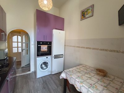Rent an apartment, Polish suite, Nalivayka-S-vul, Lviv, Galickiy district, id 4493350