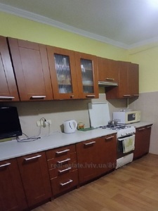 Buy an apartment, Building of the old city, Svobodi-prosp, Lviv, Galickiy district, id 4779588