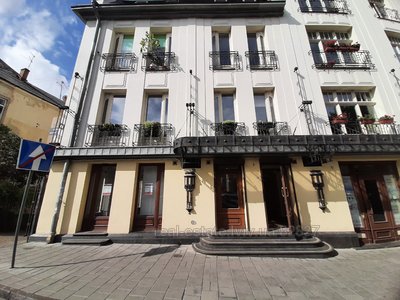 Commercial real estate for rent, Storefront, Stariy-Rinok-pl, Lviv, Galickiy district, id 4115173