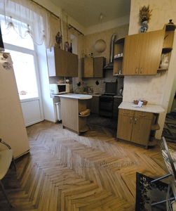 Rent an apartment, Austrian, Banderi-S-vul, Lviv, Galickiy district, id 5064726