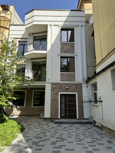 Commercial real estate for rent, Storefront, Yefremova-S-akad-vul, 50, Lviv, Frankivskiy district, id 4969868