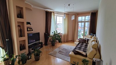 Rent an apartment, Ternopilska-vul, Lviv, Sikhivskiy district, id 4819327