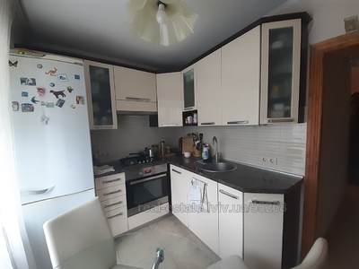 Buy an apartment, Hruschovka, Lichakivska-vul, Lviv, Lichakivskiy district, id 4897481