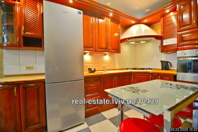 Rent an apartment, Volodimira-Velikogo-vul, Lviv, Frankivskiy district, id 5139396