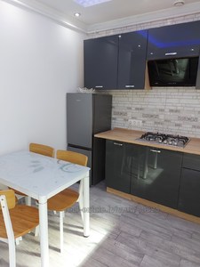 Rent an apartment, Kulisha-P-vul, Lviv, Galickiy district, id 4167393