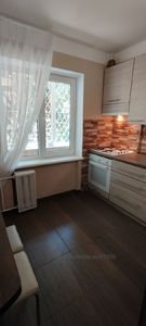 Rent an apartment, Stalinka, Grinchenka-B-vul, 1, Lviv, Shevchenkivskiy district, id 4620769
