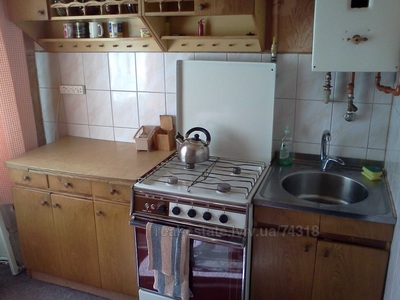 Rent an apartment, Building of the old city, Dzherelna-vul, Lviv, Shevchenkivskiy district, id 5023390