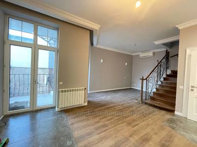 Buy an apartment, Tarnavskogo-M-gen-vul, Lviv, Galickiy district, id 4704058