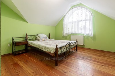 Rent an apartment, Mansion, Nezalezhnosti-Ukrayini-vul, Bryukhovichi, Lvivska_miskrada district, id 4619918