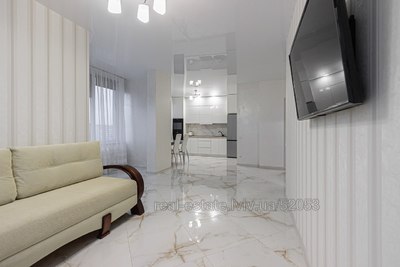 Rent an apartment, Lipinskogo-V-vul, Lviv, Shevchenkivskiy district, id 5066363