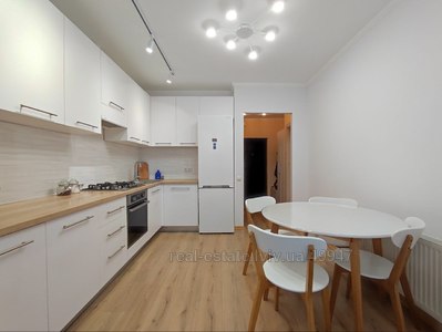 Rent an apartment, Pulyuya-I-vul, Lviv, Frankivskiy district, id 4994534