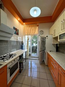 Rent an apartment, Austrian, Shevchenka-T-vul, Lviv, Shevchenkivskiy district, id 4734853