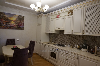 Buy an apartment, Sukhomlinskogo-vul, Vinniki, Lvivska_miskrada district, id 4749302