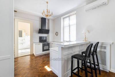 Rent an apartment, Galicka-vul, Lviv, Galickiy district, id 4707397