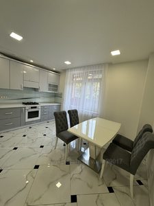 Rent an apartment, Stusa-V-vul, Lviv, Galickiy district, id 5035001