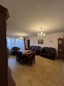 Buy an apartment, Building of the old city, Striyska-vul, Lviv, Galickiy district, id 4667001