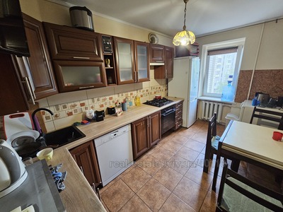Rent an apartment, Mikolaychuka-I-vul, 20, Lviv, Shevchenkivskiy district, id 4733939