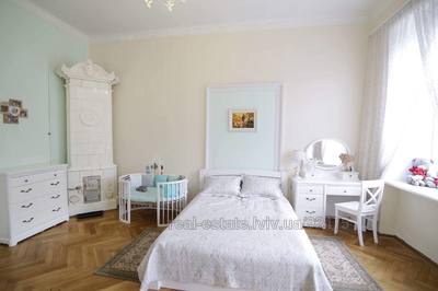 Rent an apartment, Vinnichenka-V-vul, Lviv, Galickiy district, id 4764141