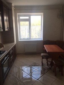 Rent an apartment, Zelena-vul, Lviv, Lichakivskiy district, id 5000125