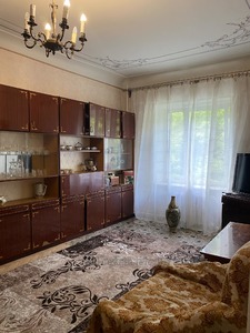 Rent an apartment, Stalinka, Ostrogradskikh-vul, Lviv, Galickiy district, id 4772216