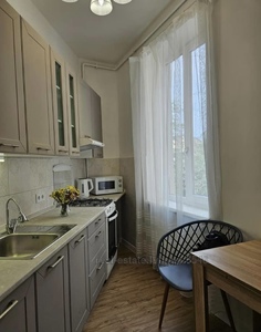 Rent an apartment, Austrian, Sheptickikh-vul, Lviv, Zaliznichniy district, id 4730077