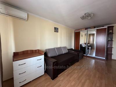 Buy an apartment, Building of the old city, Khmelnickogo-B-vul, Lviv, Shevchenkivskiy district, id 4698181
