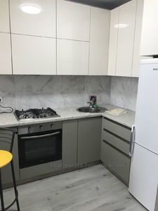 Rent an apartment, Lipinskogo-V-vul, Lviv, Shevchenkivskiy district, id 4729306