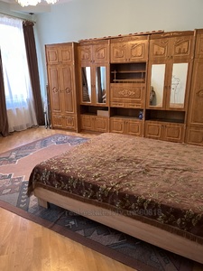 Rent an apartment, Austrian, Stavropigiyska-vul, Lviv, Galickiy district, id 4647600