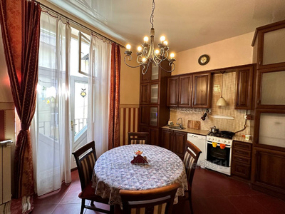 Buy an apartment, Austrian, Brativ-Rogatinciv-vul, Lviv, Galickiy district, id 4728185