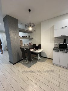 Buy an apartment, Lipinskogo-V-vul, Lviv, Shevchenkivskiy district, id 4901218