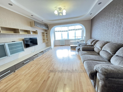 Rent an apartment, Yaroshinskoyi-Ye-vul, Lviv, Lichakivskiy district, id 5040926