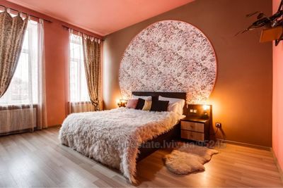 Rent an apartment, Austrian, Kulisha-P-vul, Lviv, Galickiy district, id 4723484
