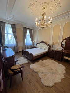 Rent an apartment, Austrian luxury, Rinok-pl, Lviv, Galickiy district, id 4627273